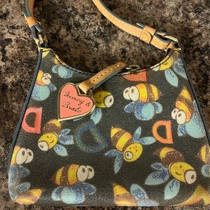 Mini dooney and Bourke bumblebee vintage bag